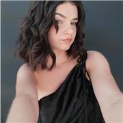 Je suis étudiante et souhaite aider les personnes en difficulté à se familiariser avec l’anglais !